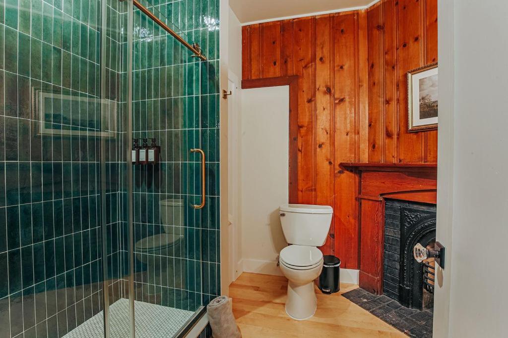ホテル Barristers Row ストーントン 部屋 写真